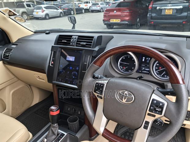 Toyota Land Cruiser 2015 Black