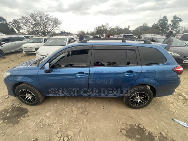 Toyota Corolla Fielder 2015 Blue