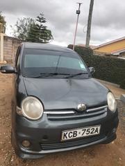 Toyota Sienta 2009 Silver for sale