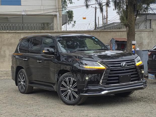 Lexus LX 2020 Black