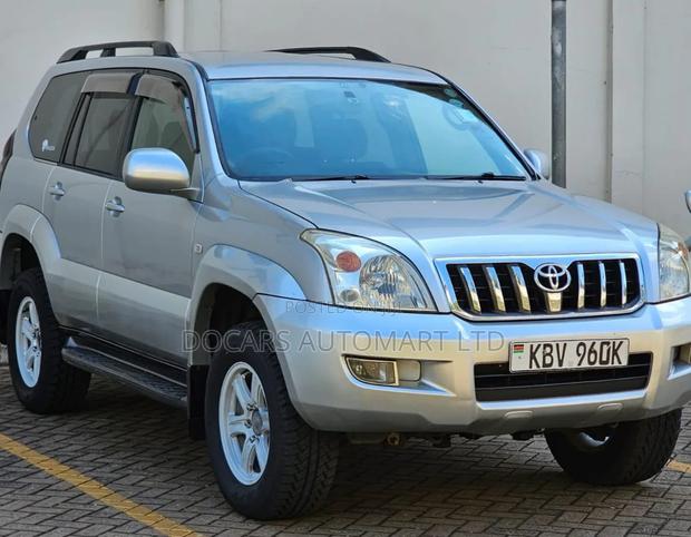 Toyota Land Cruiser Prado 2006 Silver