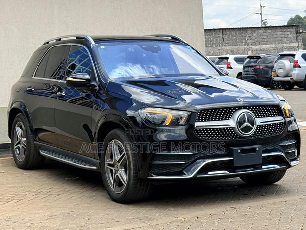 Mercedes-Benz GLE-Class GLE 300d 4MATIC 2019 Black