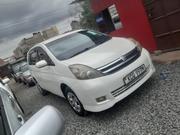 Toyota ISIS 2009 White for sale