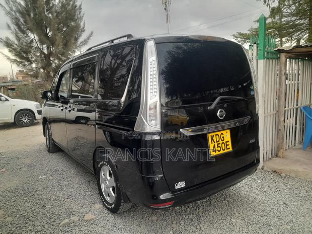 Nissan Serena 2013 Black