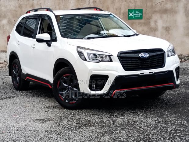 Subaru Forester 2019 White