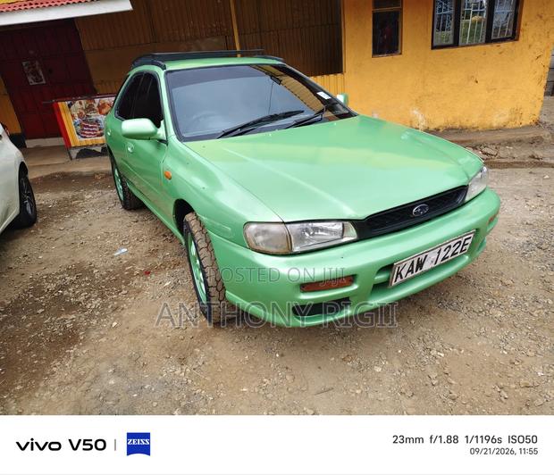Subaru Impreza 1.6 2000 Green