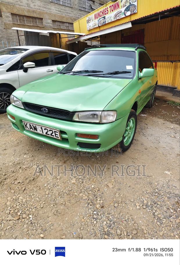 Subaru Impreza 1.6 2000 Green