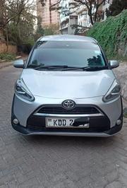 Toyota Sienta 2015 Silver for sale