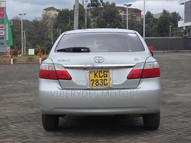 Toyota Premio 2009 Silver
