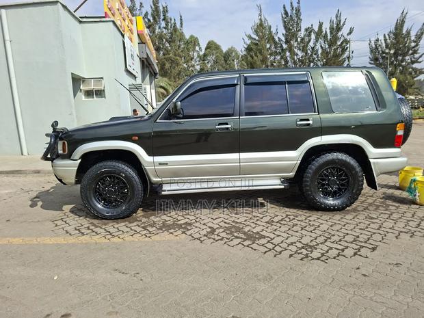 Isuzu Trooper 1999 Green