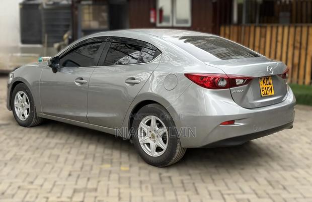 Mazda Axela 2015 Gray
