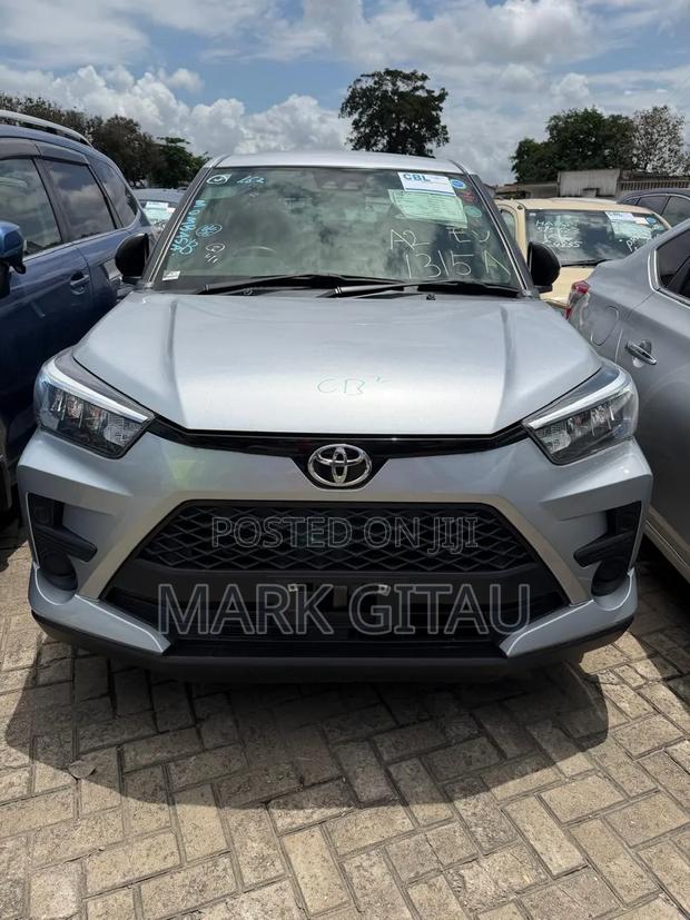 Toyota Raize 1.0 AWD 2019 Gray