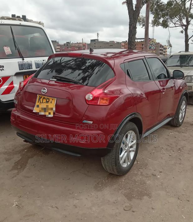 Nissan Juke S 2011 Maroon