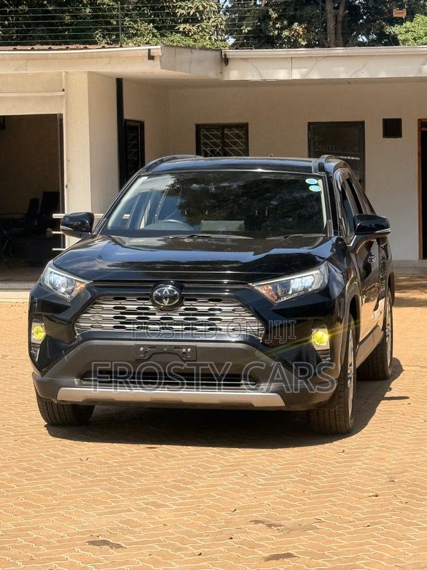 Toyota RAV4 2019 Red