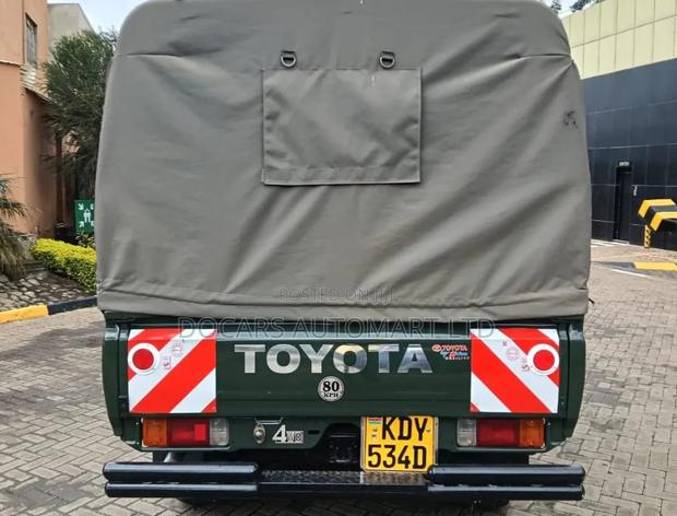 Toyota Land Cruiser 2018 Green