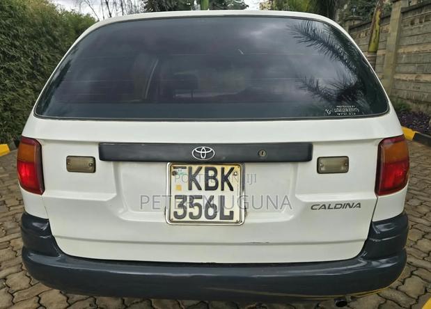 Toyota Caldina 2004 White
