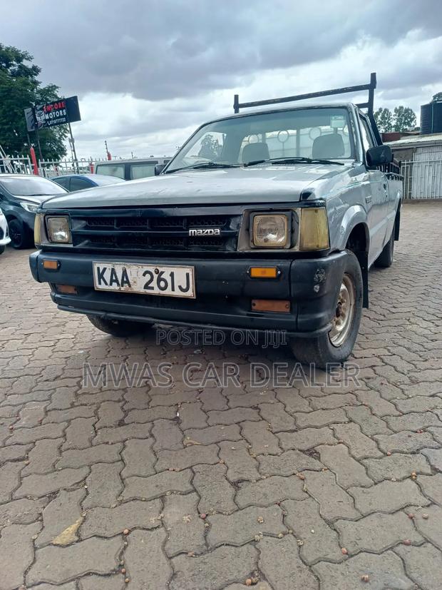 Mazda B-series 1989 Gray