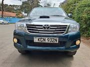 Toyota Hilux 2011 Green for sale
