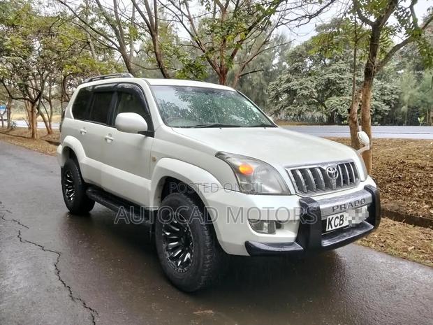 Toyota Land Cruiser Prado 2007 White