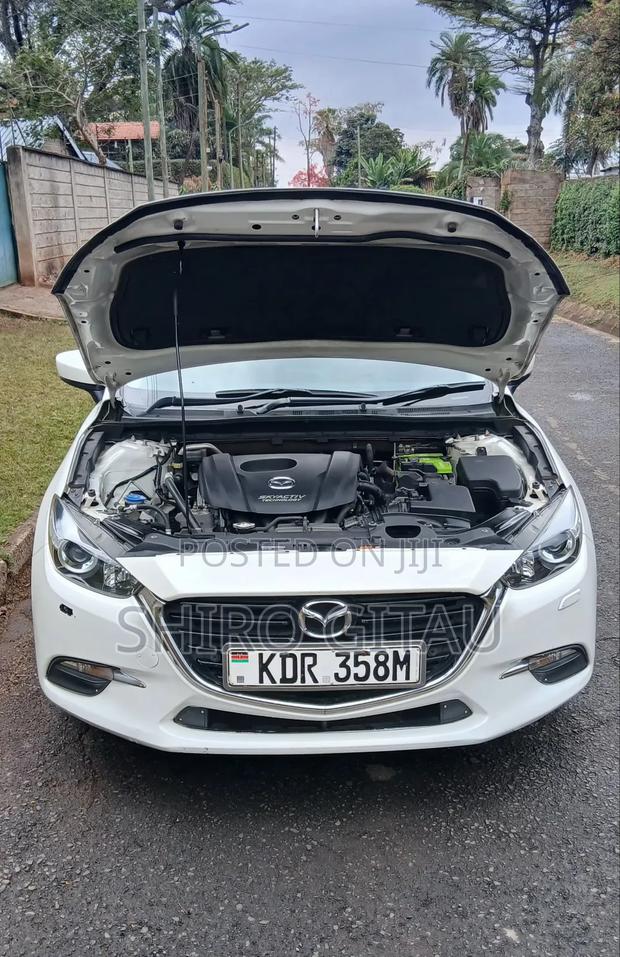 Mazda Axela 2017 White