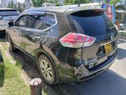 Nissan X-Trail 2015 Brown for sale