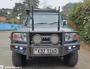 Toyota Land Cruiser 2014 Gray for sale