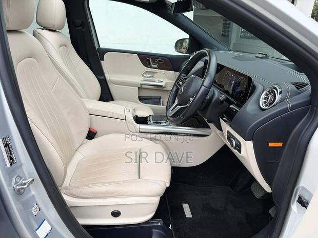 Mercedes-Benz B-Class B180 Petrol 2019 Silver