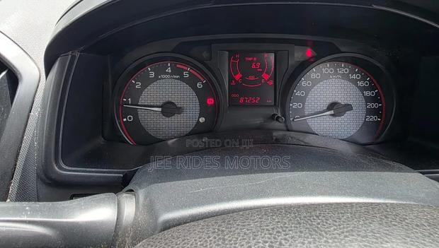 Isuzu D-MAX 2022 Silver