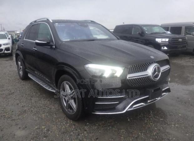 Mercedes-Benz GLE-Class GLE 300d 4MATIC 2019 Black
