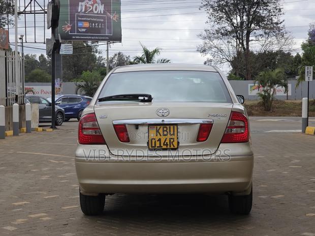 Toyota Premio 2006
