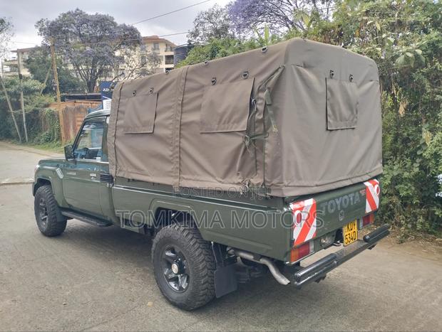 Toyota Land Cruiser 2017 Green