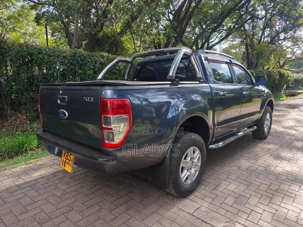 Ford Ranger Wildtrak 2012 Gray