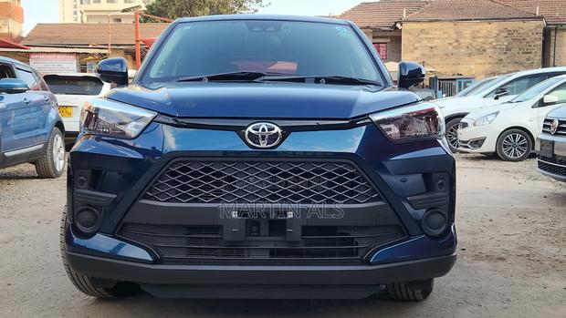 Toyota Raize 1.0 AWD 2019 Blue