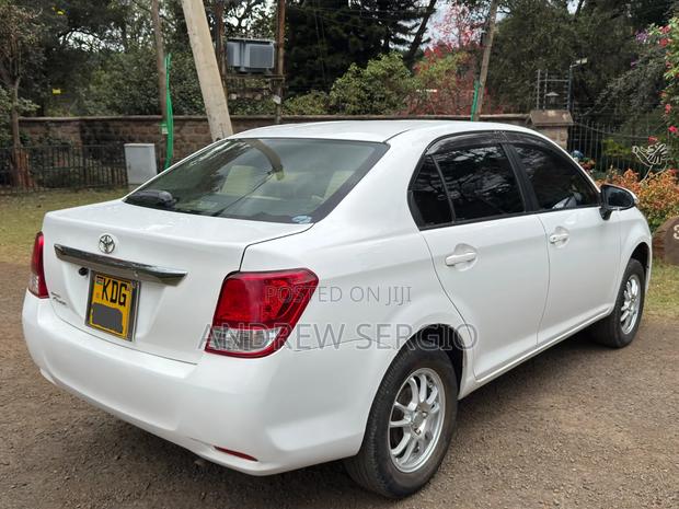 Toyota Axio 1.5 G 2WD 2015 White