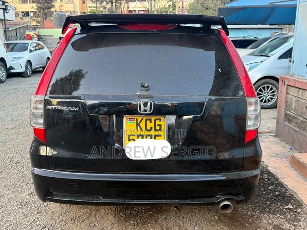 Honda Stream 1.7i LS 2009 Black
