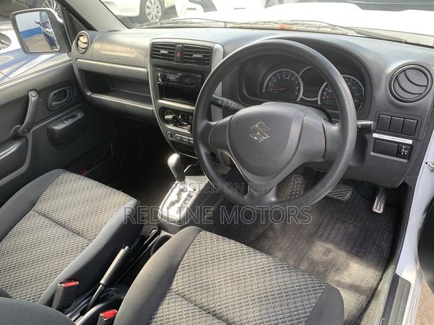 Suzuki Jimny 2018 White