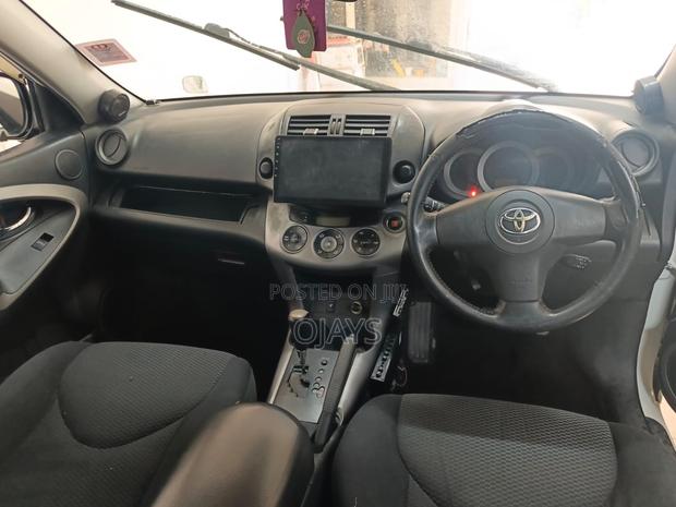 Toyota 4-Runner 2008 White