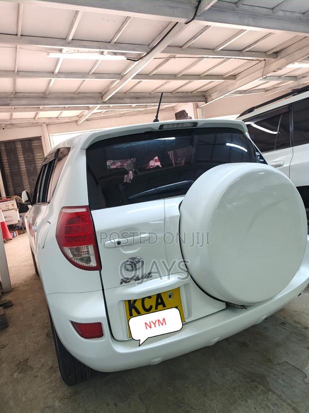 Toyota 4-Runner 2008 White