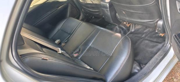 Toyota Axio 2010 Silver