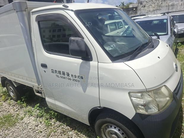 Toyota TownAce 2019 White