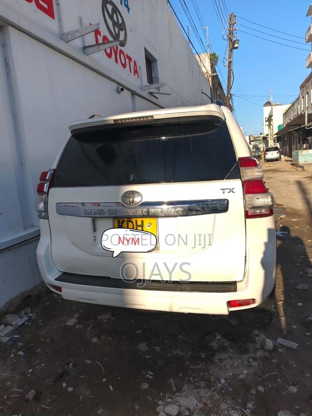 Toyota Land Cruiser Prado 2014 White