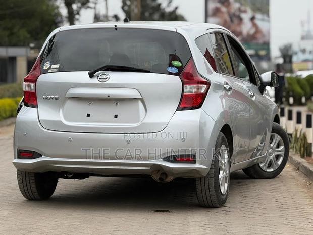 Nissan Note 2019 Silver