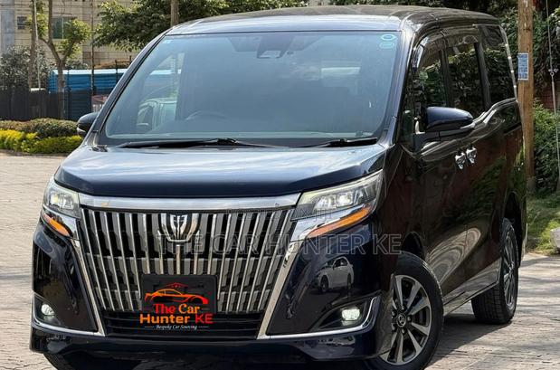Toyota Esquire 2019