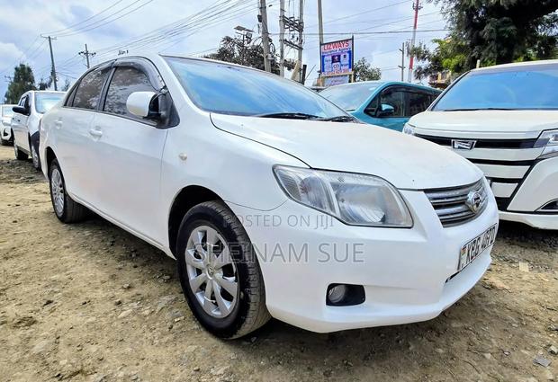 Toyota Axio 2009 White