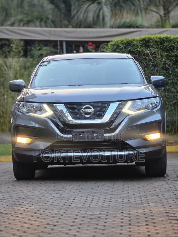 Nissan X-Trail 2019 Gray