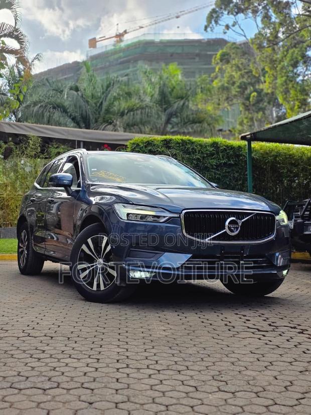 Volvo XC60 2020 Gray