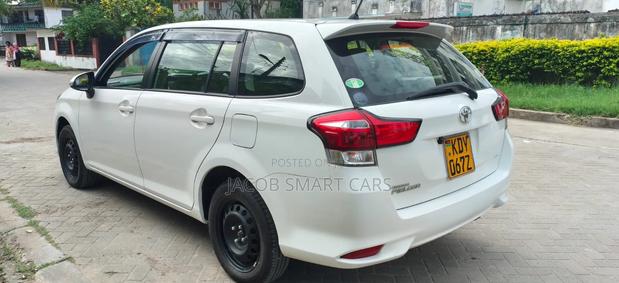 Toyota Corolla Fielder 2019 White