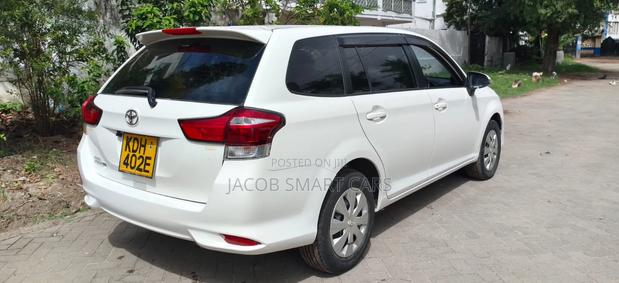 Toyota Corolla Fielder 2015 White