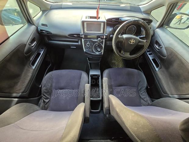 Toyota Wish 2015 Black