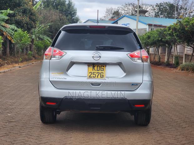 Nissan X-Trail 2.0 Petrol AWD 2014